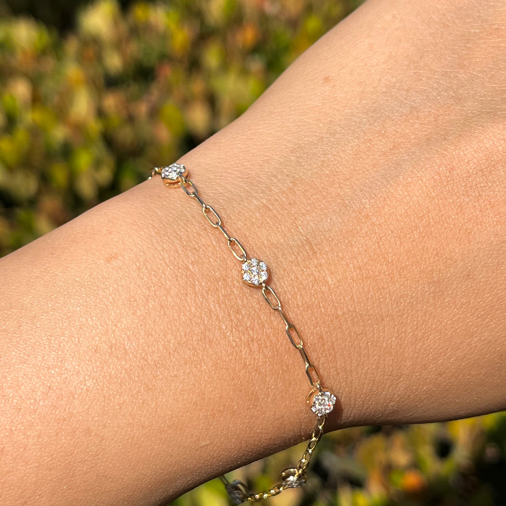 Spaced Round Diamond Pave Paper Clip Bracelet