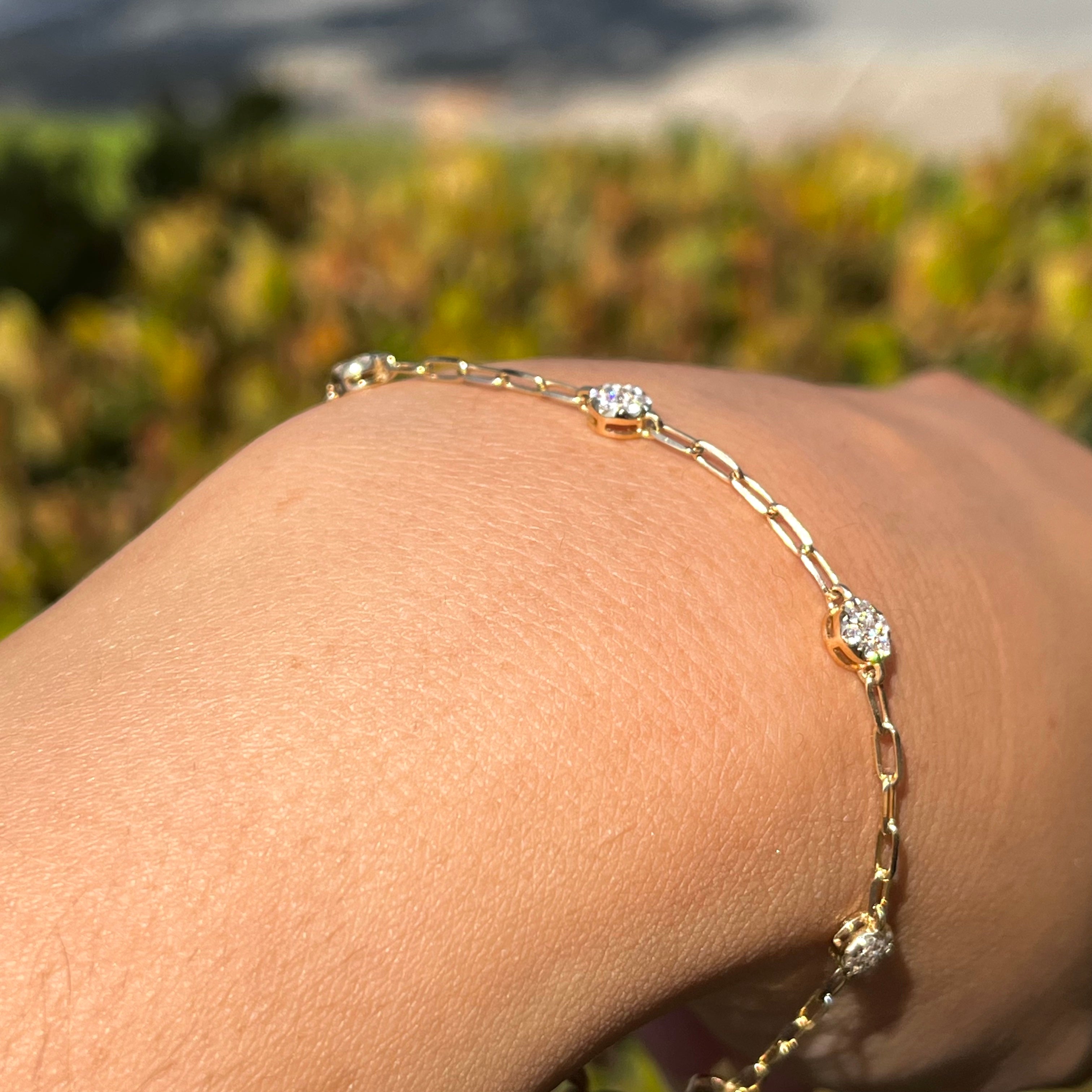 Spaced Round Diamond Pave Paper Clip Bracelet