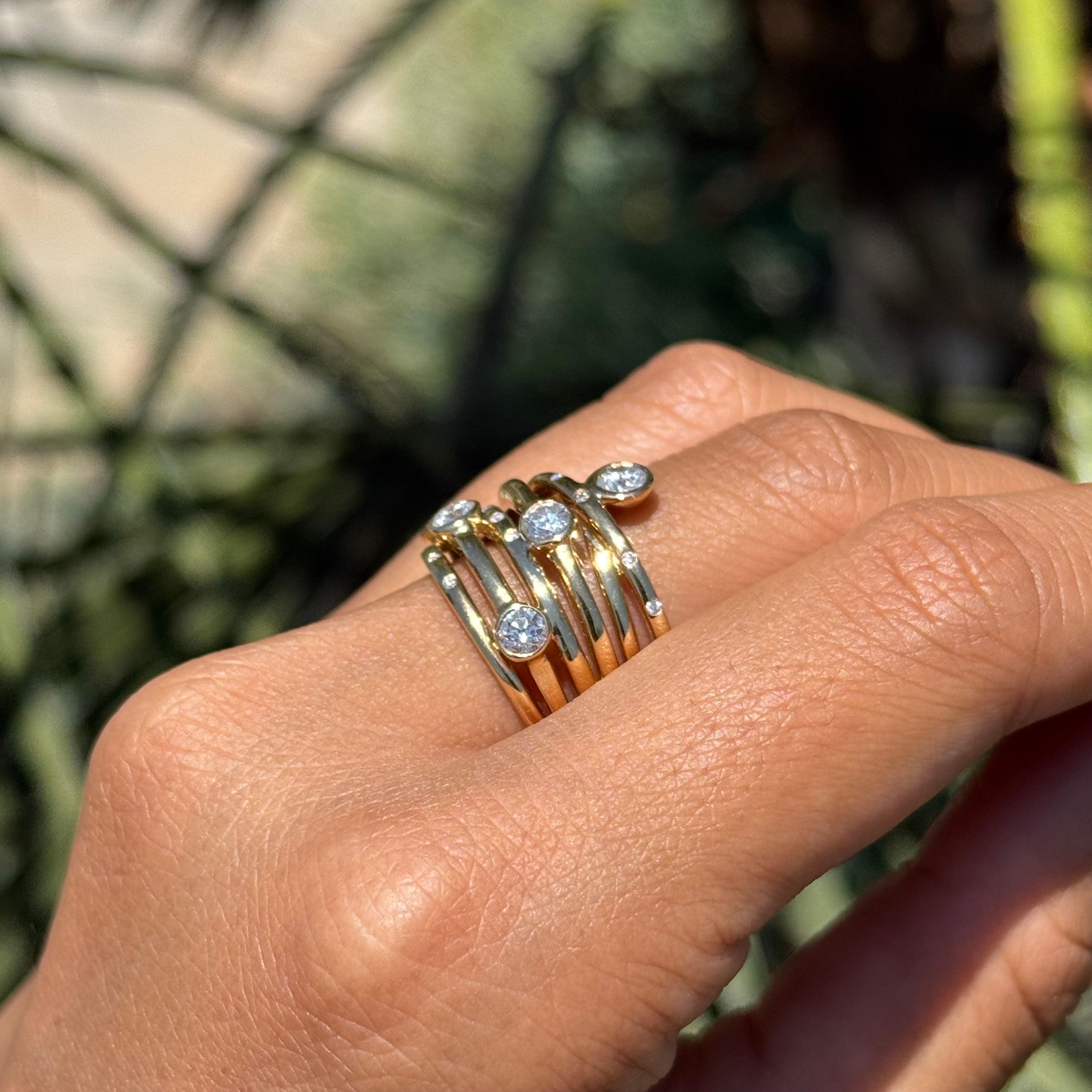 Multi Row Inset Bezel Round Cut Band