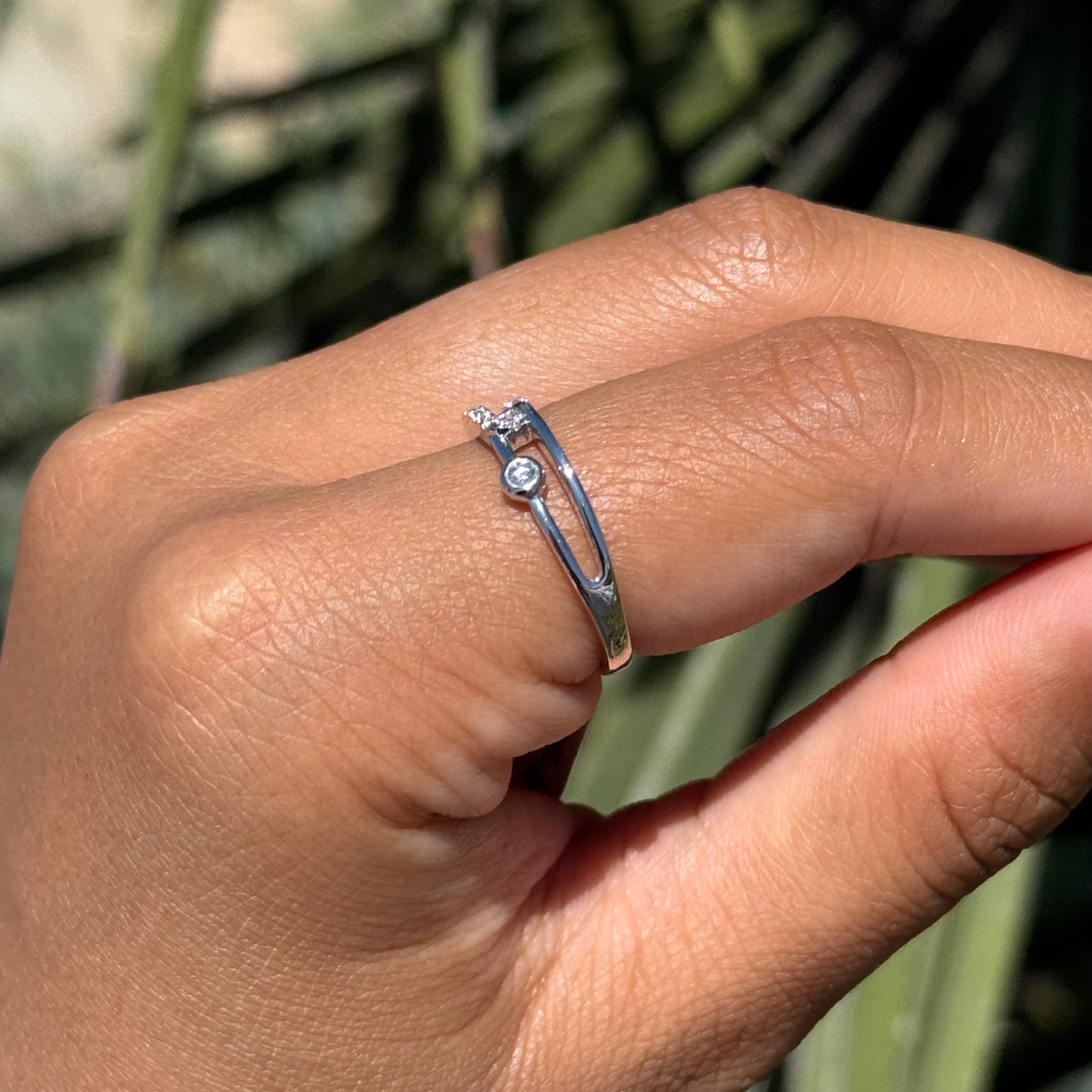 Linked Bezel Band