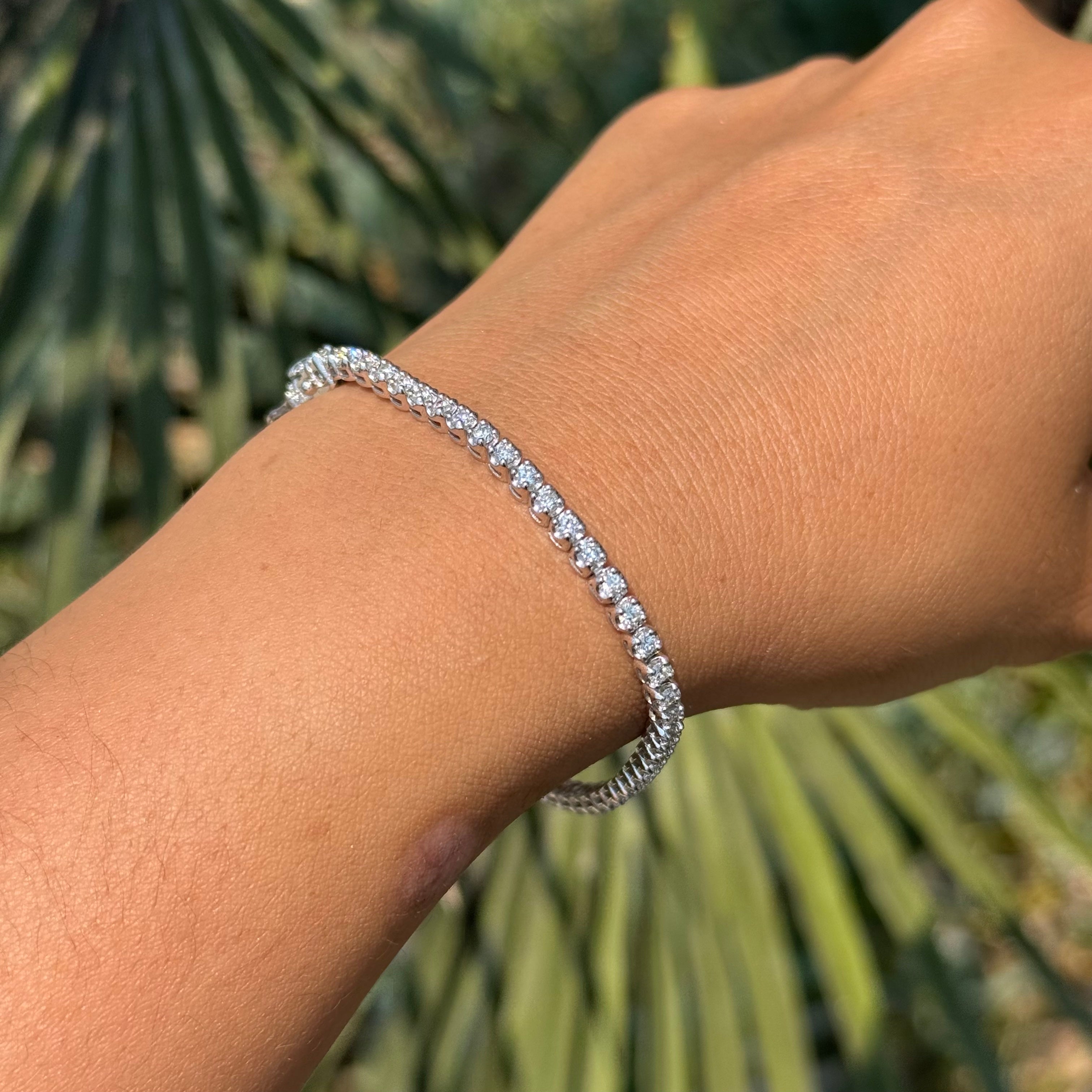 3MM Natural Round Diamond Tennis Bracelet